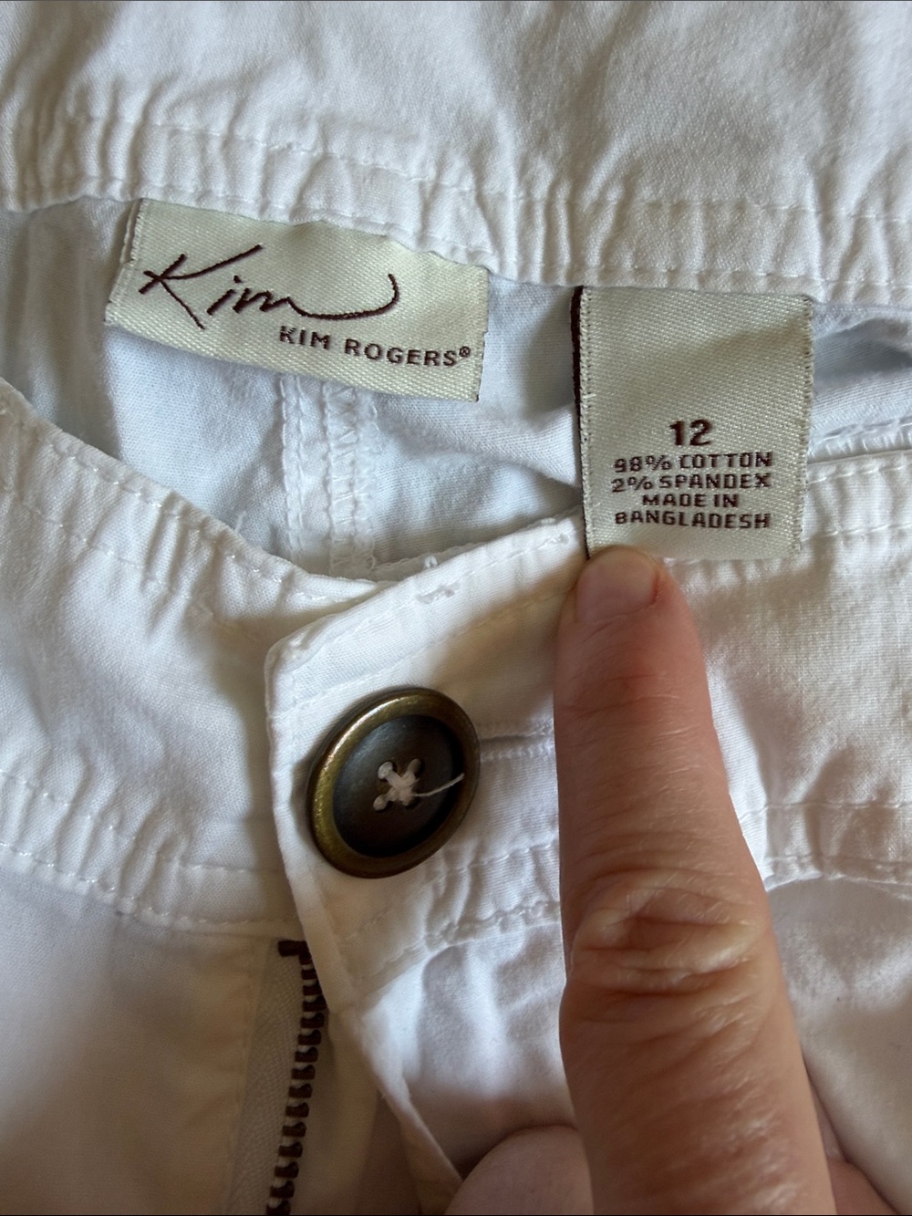 Kim Rogers White Casual Bermuda Shorts Size 12 - Picture 3 of 4